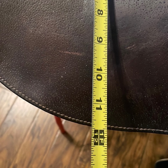 Lynn Palm Collegiate Jumping/Close Contact Saddle - Picture 10 of 11